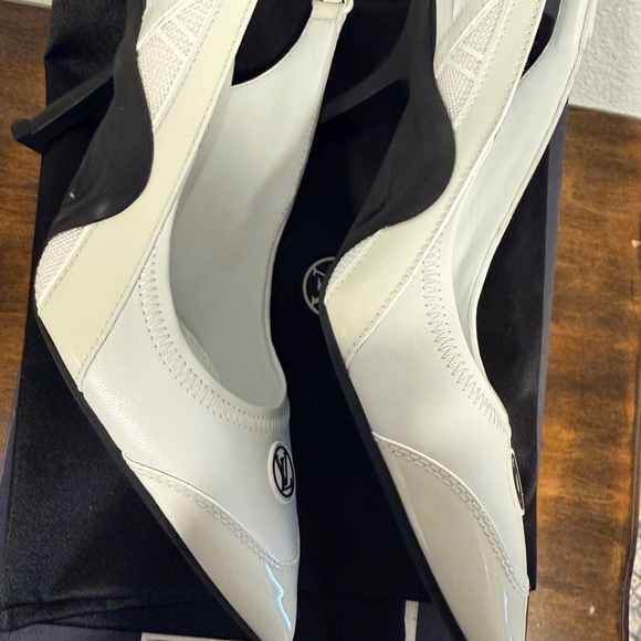 *AUTHENTIC* Louis Vuitton Archlight Slingback Pump - Picture 7 of 9